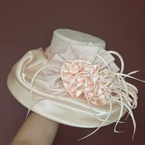 Nwt Champagne Italy Blush Pink Derby Church Sun Hat Satin Bows Feathers